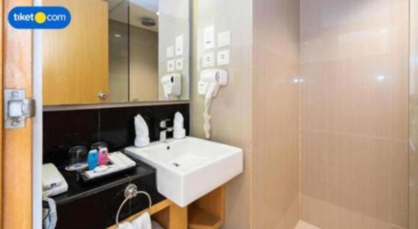 ฮอไรซัน อัลติมา เซมารัง Hotel เซอมารัง ภายนอก รูปภาพ